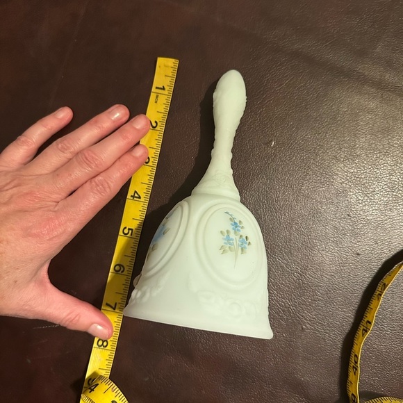 Satin Fenton bell - Picture 4 of 6